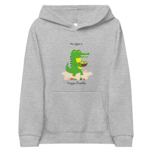 Sweatshirt à capuche enfant gris chiné de la marque my name is avec un crocodile végétarien et gentil se promenant avec une salade composée tomates feta olives